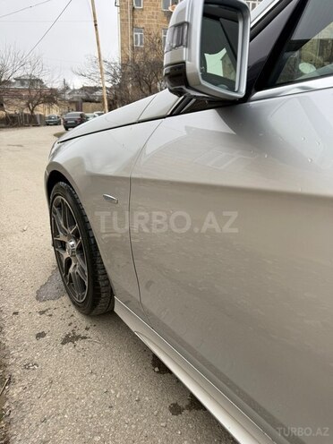 Mercedes E 220 4MATIC-19