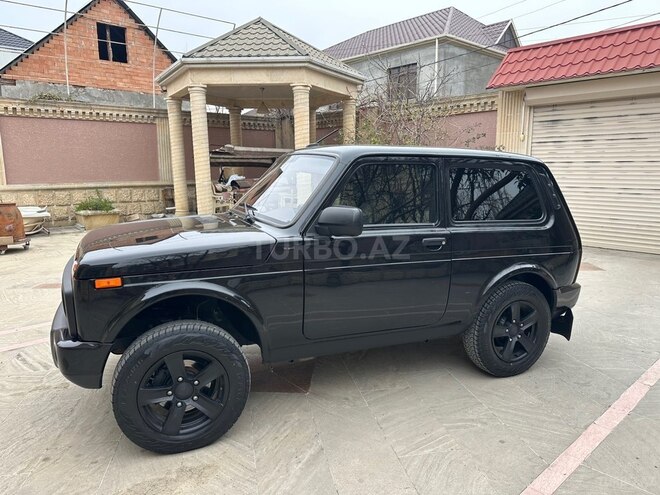 LADA (VAZ) Niva 2023, 70,000 km - 1.7 l - Yevlax