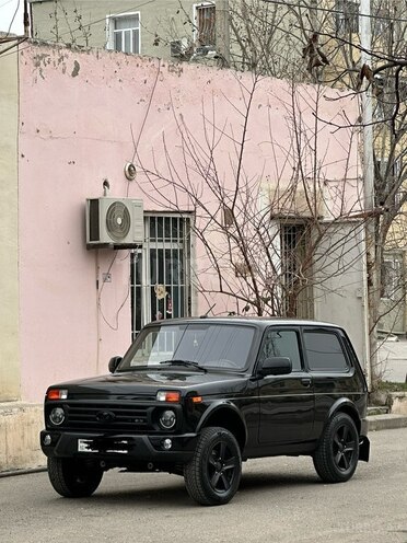 LADA (VAZ) Niva 2023, 70,000 km - 1.7 l - Yevlax