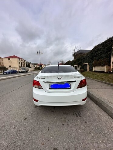 Hyundai Accent 2012, 271,000 km - 1.6 л - Bakı