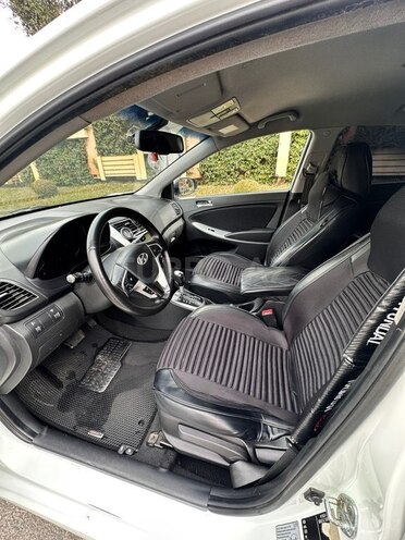Hyundai Accent 2012, 271,000 km - 1.6 л - Bakı