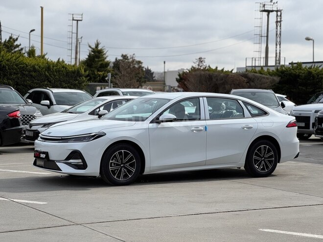 Geely Galaxy A7-13