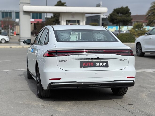 Geely Galaxy A7-7