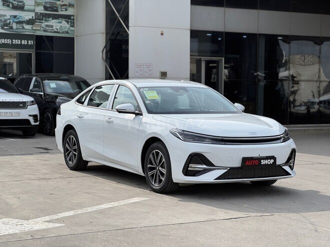 Geely Galaxy A7-1
