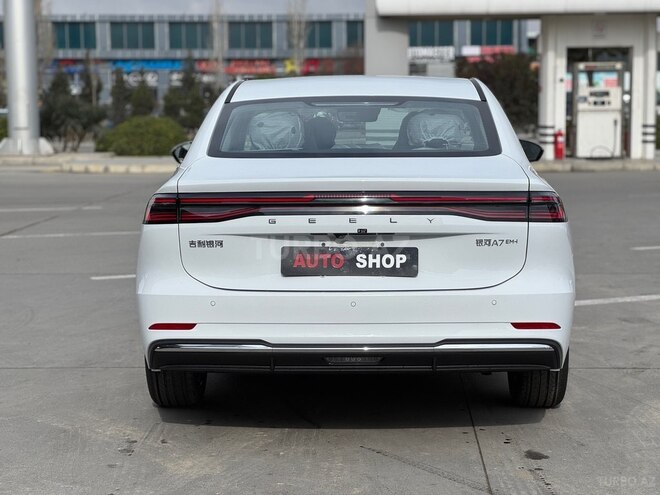 Geely Galaxy A7-6