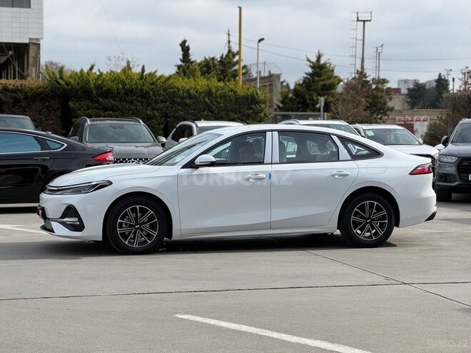 Geely Galaxy A7-12