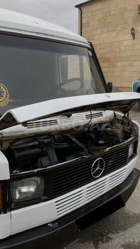 Mercedes 208 D 1994, 4,500 km - 2.3 l - Bakı