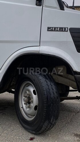 Mercedes 208 D 1994, 4,500 km - 2.3 l - Bakı