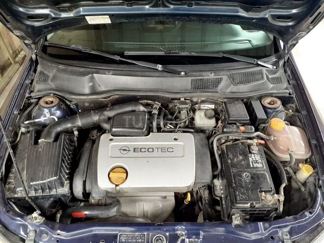 Opel Astra-7