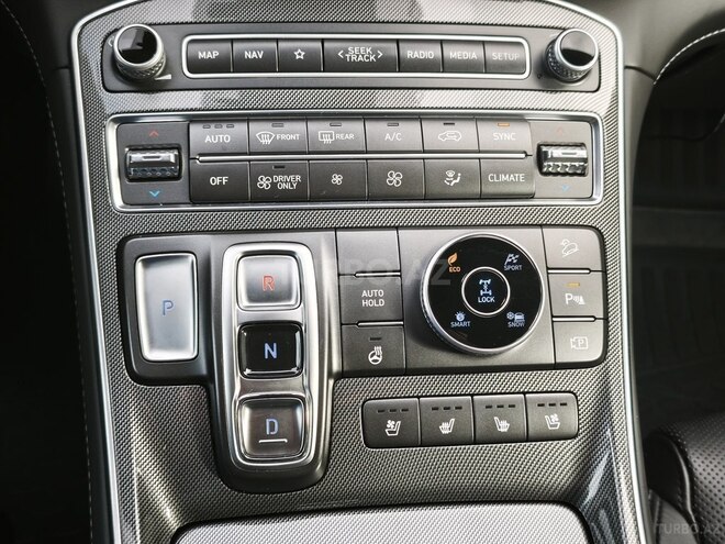 Hyundai Santa Fe 2023, 28,000 km - 1.6 l - Bakı
