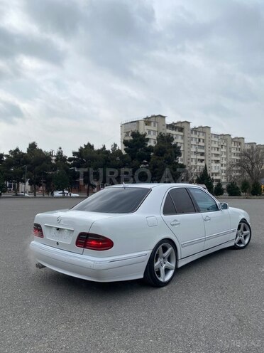 Mercedes E 240 2000, 370,000 km - 2.4 l - Bakı
