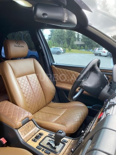 Mercedes E 240 2000, 370,000 km - 2.4 l - Bakı