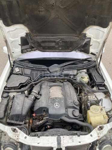 Mercedes E 240 2000, 370,000 km - 2.4 l - Bakı