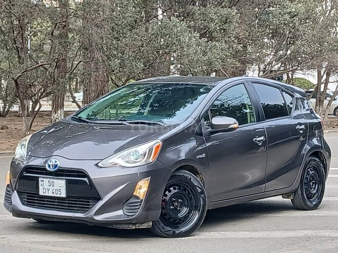 Toyota Prius C 2016, 241,996 km - 1.5 l - Sumqayıt