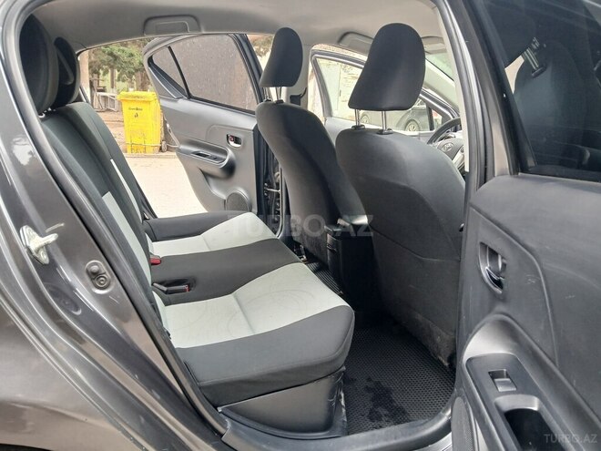 Toyota Prius C 2016, 241,996 km - 1.5 l - Sumqayıt
