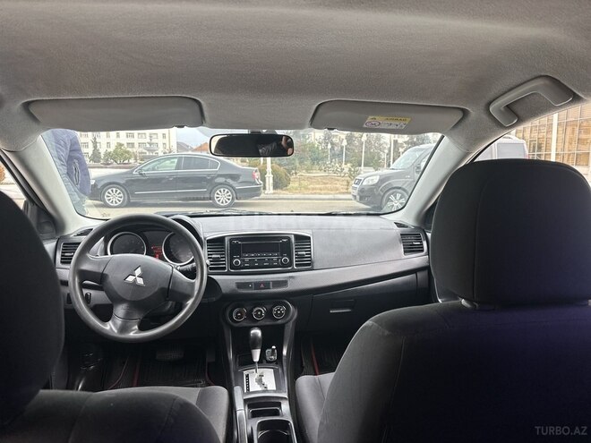 Mitsubishi Lancer 2015, 280,000 km - 1.6 л - Bakı