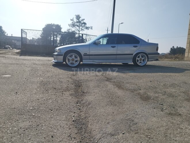 BMW 320 1995, 356,000 km - 2.0 l - Şirvan