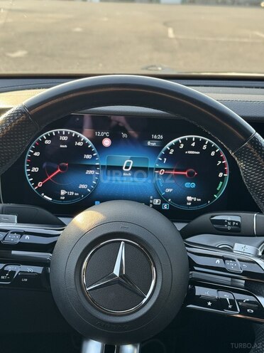 Mercedes E 300 e-10