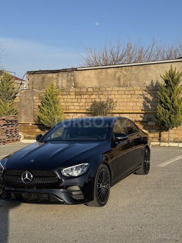 Mercedes E 300 e-2