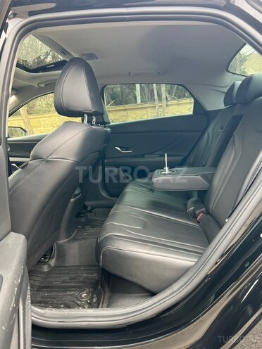 Hyundai Elantra 2021, 136,000 km - 1.6 l - Bakı