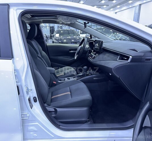 Toyota Corolla Levin-8