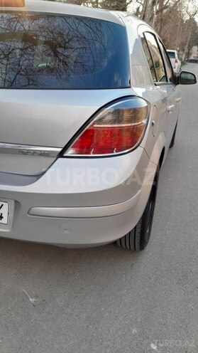 Opel Astra 2009, 270,000 km - 1.4 l - Bakı