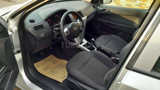 Opel Astra 2009, 270,000 km - 1.4 l - Bakı