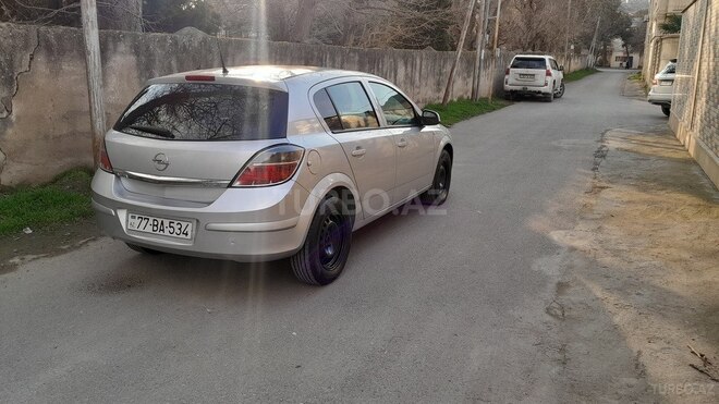 Opel Astra 2009, 270,000 km - 1.4 l - Bakı