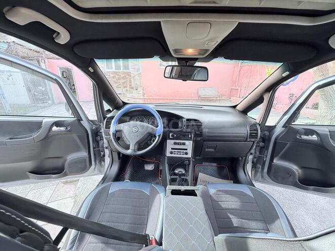 Opel Zafira 2003, 237,000 km - 2.2 l - Sumqayıt