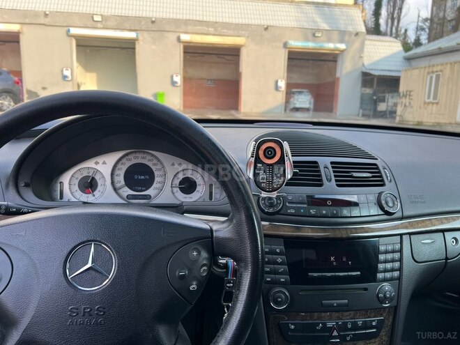 Mercedes E 240 2003, 281,000 km - 2.6 л - Bakı