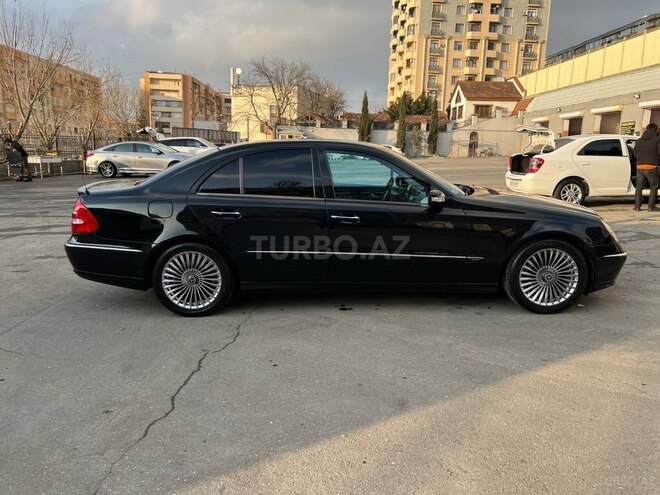 Mercedes E 240 2003, 281,000 km - 2.6 л - Bakı