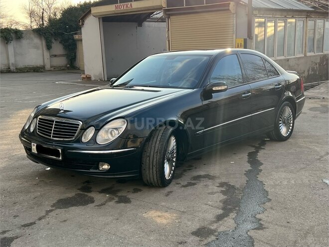 Mercedes E 240 2003, 281,000 km - 2.6 л - Bakı