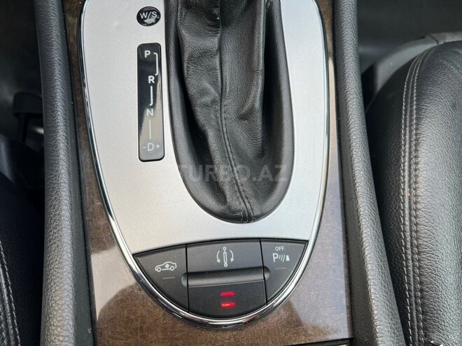 Mercedes E 240 2003, 281,000 km - 2.6 л - Bakı
