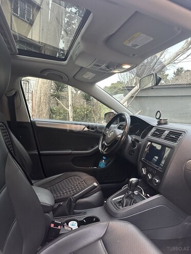 Volkswagen Jetta 2016, 108,984 km - 1.4 l - Bakı
