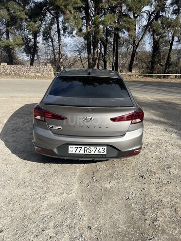 Hyundai Elantra 2019, 86,000 km - 2.0 l - Bakı