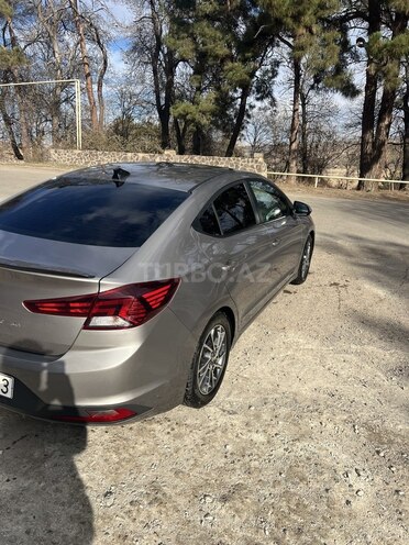 Hyundai Elantra 2019, 86,000 km - 2.0 l - Bakı