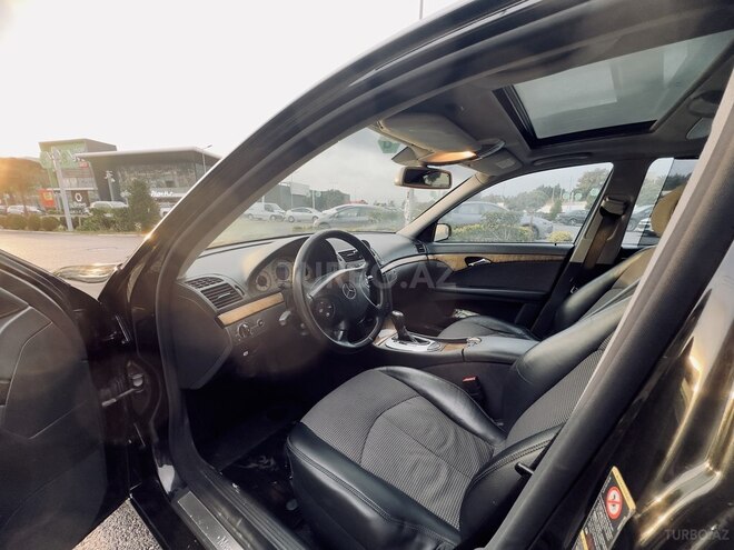 Mercedes E 200 2005, 399,000 km - 1.8 l - Bakı