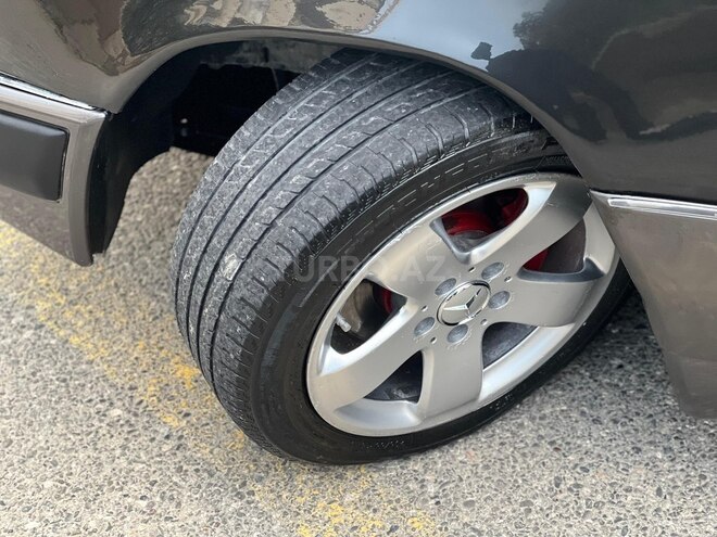Mercedes 200 E 1992, 378,000 km - 2.0 л - Bakı