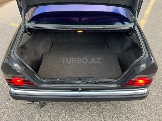 Mercedes 200 E 1992, 378,000 km - 2.0 л - Bakı