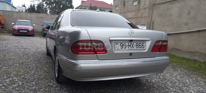 Mercedes E 270 2000, 460,000 km - 2.7 l - Bakı
