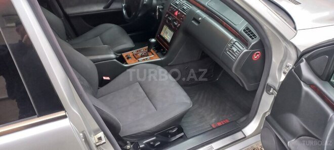 Mercedes E 270 2000, 460,000 km - 2.7 l - Bakı