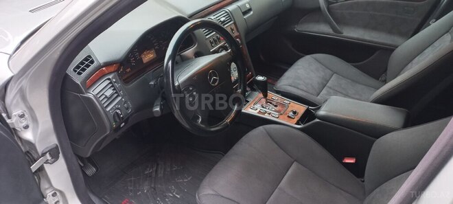 Mercedes E 270 2000, 460,000 km - 2.7 l - Bakı