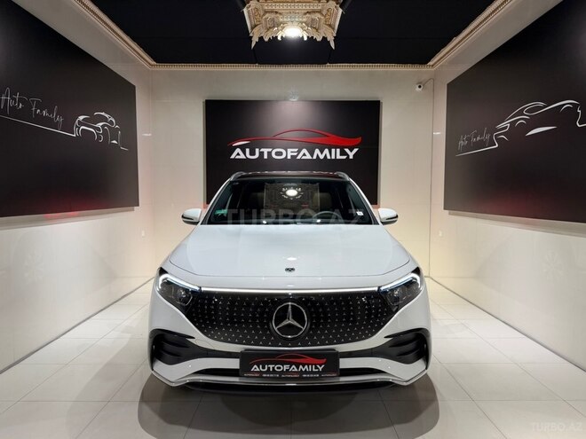 Mercedes EQA 250-2