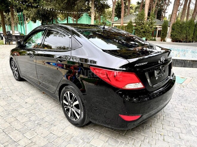 Hyundai Accent 2017, 141,622 km - 1.6 л - Bakı