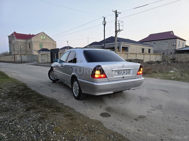 Mercedes C 240 1998, 350,000 km - 2.4 l - Şirvan