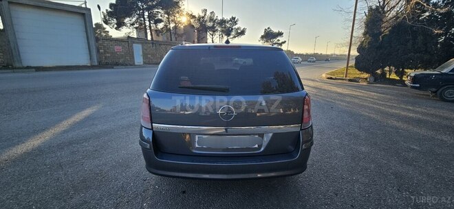 Opel Astra 2006, 230,000 km - 1.4 l - Sumqayıt