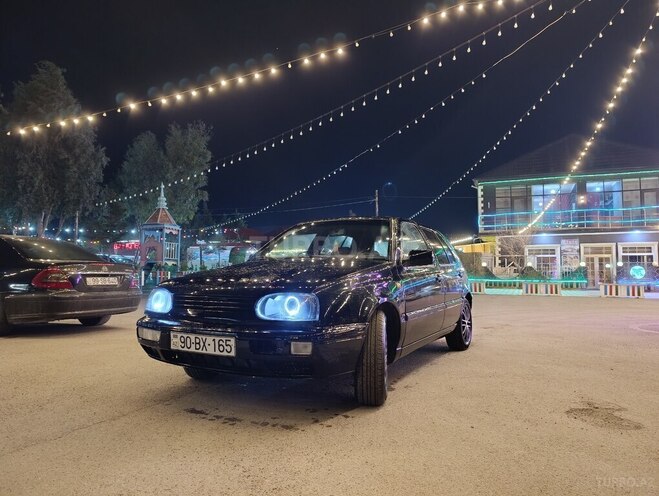 Volkswagen Golf 1994, 235,000 km - 1.8 л - Bakı
