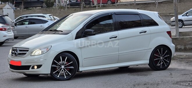 Mercedes B 170 2009, 185,000 km - 1.7 l - Sumqayıt