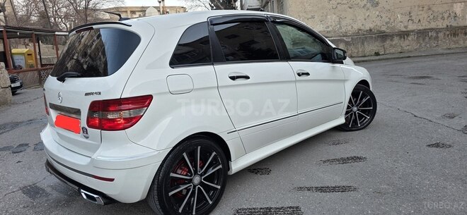 Mercedes B 170 2009, 185,000 km - 1.7 l - Sumqayıt