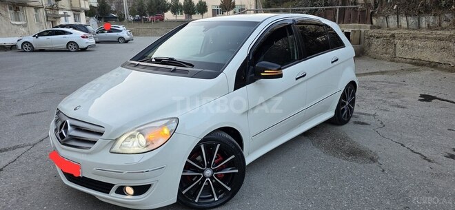 Mercedes B 170 2009, 185,000 km - 1.7 l - Sumqayıt